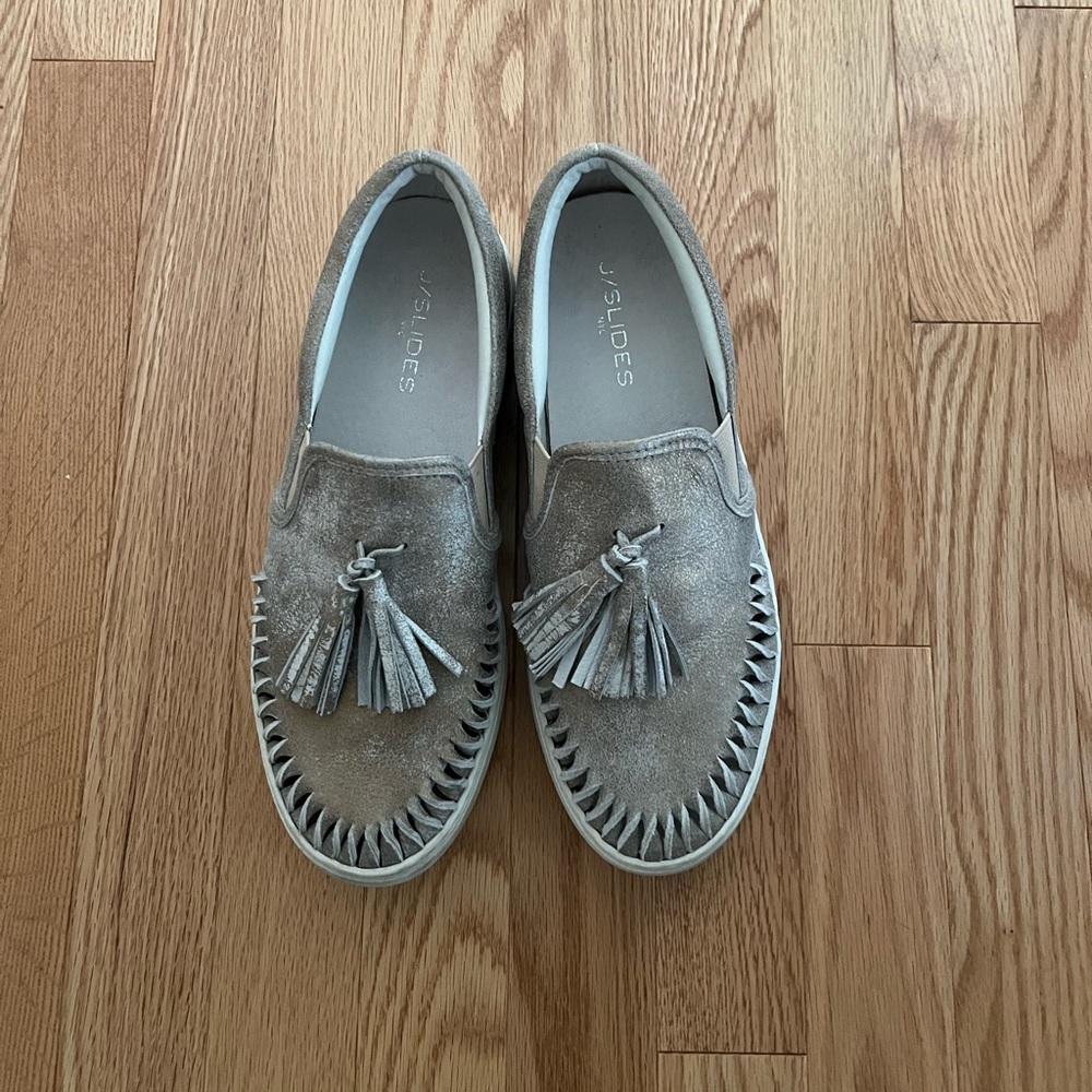 J/Slides Bronze Metallic Aztec slip on sneaker